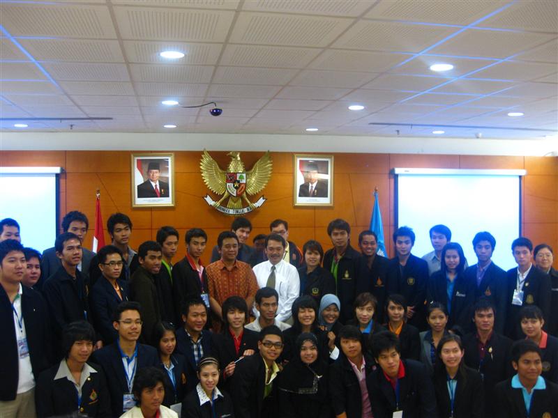 ../Picture/2552/IMG_3548 (Medium)(2).jpg